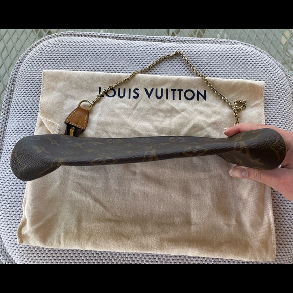 Authentic Louis Vuitton Eva Monogram with strap - Picture 7 of 13